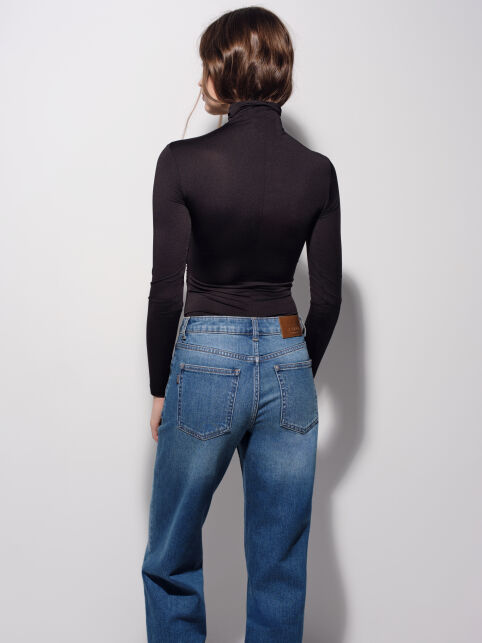 Боди с воротником-стойкой и драпировкой LBD 3403 - купить в интернет-магазине Conte