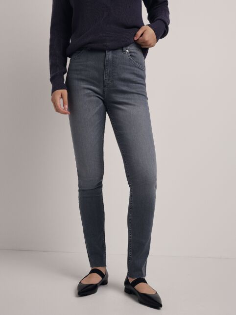 Джинсы skinny с высокой посадкой и эффектом потертости CON-669 - купить в интернет-магазине Conte