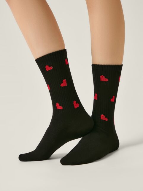 Удлинённые носки ACTIVE из хлопка с рисунком «сердечки» - купить в интернет-магазине Conte