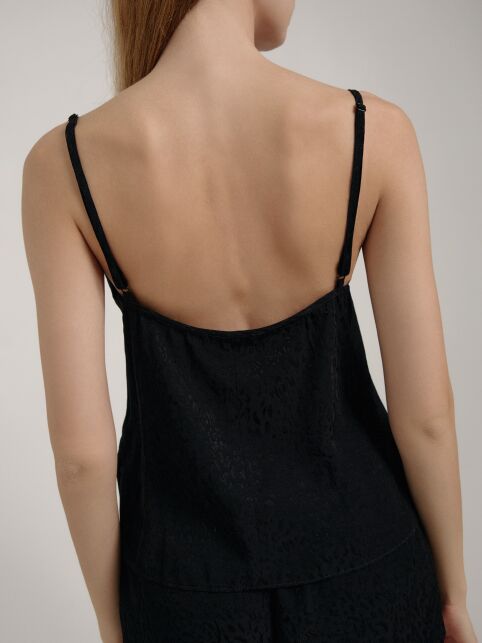 Топ прямого кроя на тонких бретелях LEO LHW 2529 - купить в интернет-магазине Conte