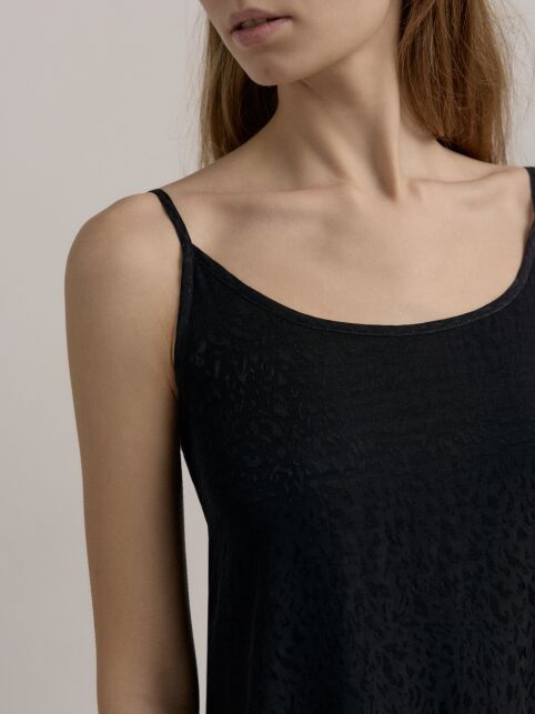 Сорочка на тонких бретелях LEO LHW 2527 - купить в интернет-магазине Conte