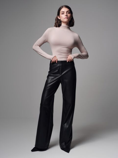 Боди из вискозы воротником-стойкой LBD 3250 - купить в интернет-магазине Conte