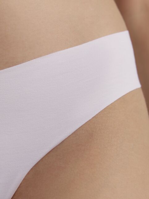 Бесшовные Трусы "бразилиана" с V-образной линией талии INVISIBLE LBR 1226 - купить в интернет-магазине Conte