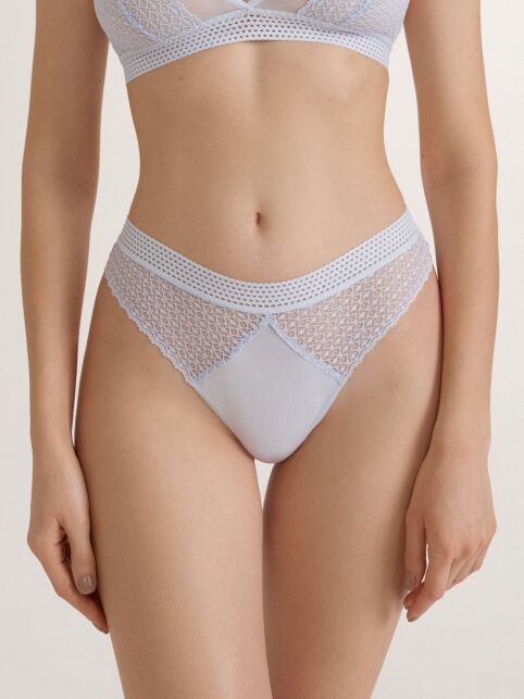 Трусы «бразилиана» из кружева и хлопка GOTIC LBR 2984 - купить в интернет-магазине Conte