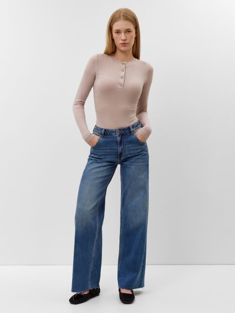 Боди в рубчик с застежкой на кнопках из вискозы LBD 3332 - купить в интернет-магазине Conte