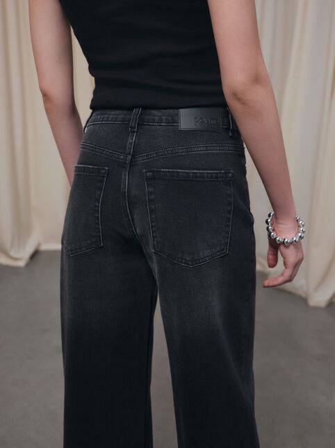 Чёрные джинсы wide leg с кокеткой CON-801 - купить в интернет-магазине Conte