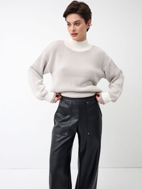 Брюки из экокожи с накладными карманами LBK 3281 - купить в интернет-магазине Conte