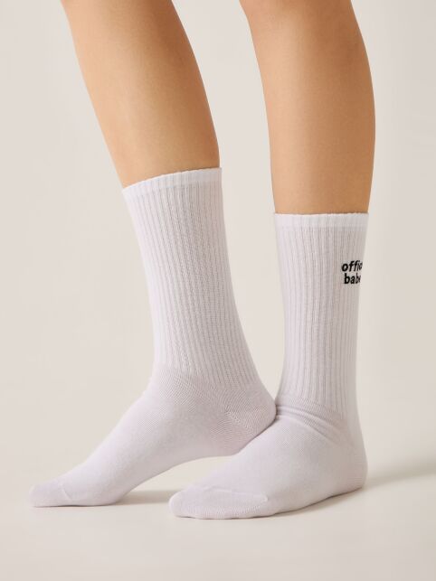 Удлиненные носки в рубчик с вышивкой «Office babe» - купить в интернет-магазине Conte