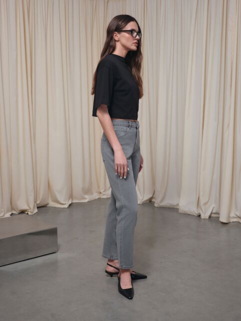 Джинсы mom в пепельном оттенке СON-846 - купить в интернет-магазине Conte