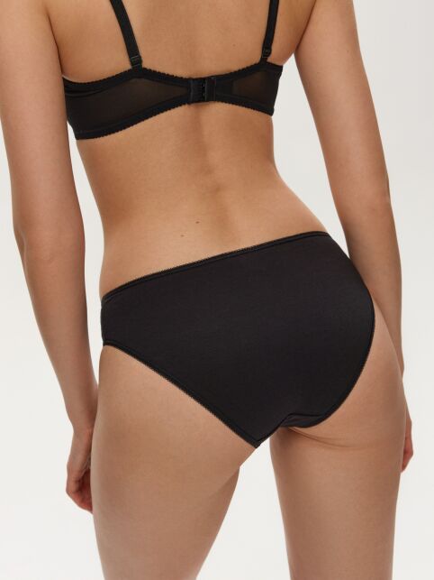 Хлопковые трусы «слип» со средней линией талии Assorti RP 3225 - купить в интернет-магазине Conte