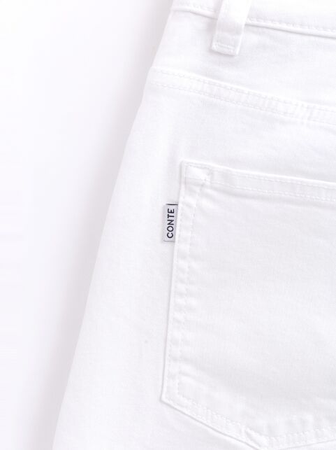 Белые джинсы slim fit с застежкой на пуговицы CON-647 - купить в интернет-магазине Conte