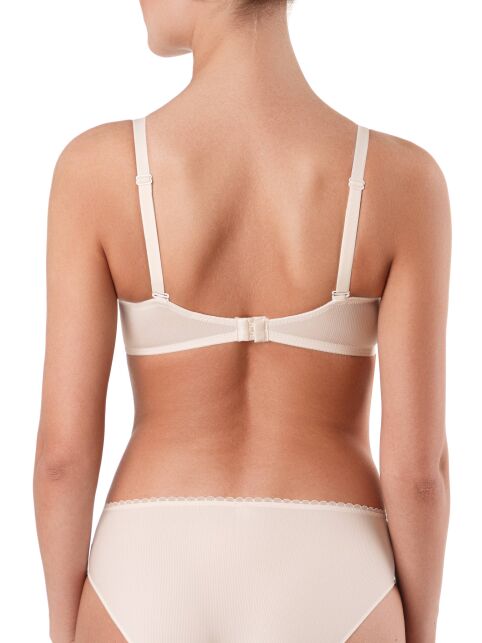 Бюстгальтер push-up на каркасах WEEKEND RB 0006 Бюстгальтер push-up на каркасах WEEKEND RB 0006 - купить в интернет-магазине Conte