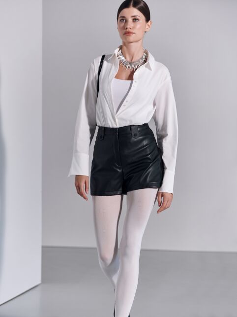 Шорты из экокожи с притачным поясом с фигурными шлёвками LS 2857 - купить в интернет-магазине Conte