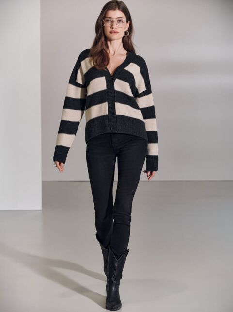 Черные джинсы skinny с эффектом потертости и необработанным краем CON-671 - купить в интернет-магазине Conte