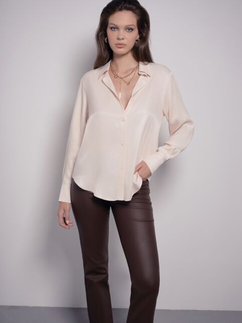 Классическая рубашка из вискозы с атласным блеском LBL 2824 - купить в интернет-магазине Conte