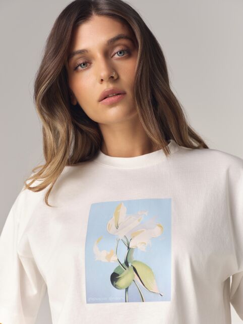 Футболка из хлопка Floriography «Лилия» LD 3469 - купить в интернет-магазине Conte