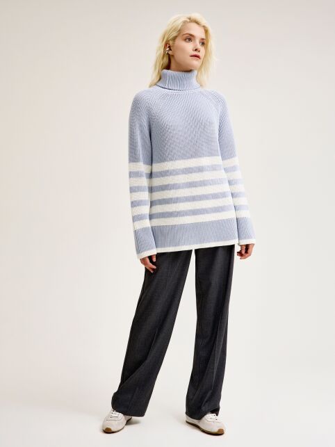 Джемпер объемного силуэта в полоску с отложным воротником из пряжи с хлопком LDK 24116 - купить в интернет-магазине Conte