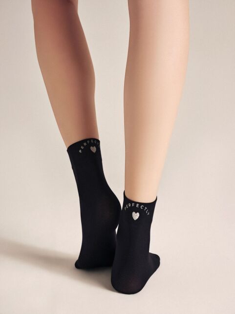 Матовые носки с сияющей термоаппликацией Perfectly - купить в интернет-магазине Conte