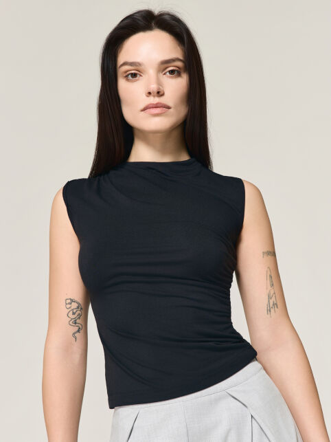 Топ из микромодала с драпировкой LBD 3414 - купить в интернет-магазине Conte