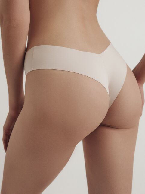 Бесшовные Трусы "бразилиана" с V-образной линией талии INVISIBLE LBR 1226 - купить в интернет-магазине Conte