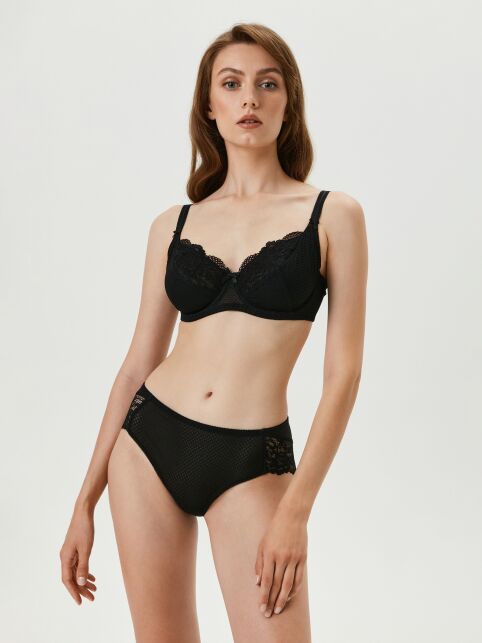 Бюстгальтер женский ETUDE RB 6082 Бюстгальтер женский ETUDE RB 6082 - купить в интернет-магазине Conte