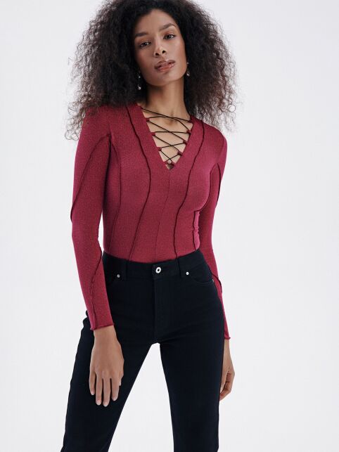 Боди с люрексом, шнуровкой и фигурными швами «наружу» LBD 2767.1 Боди с люрексом, шнуровкой и фигурными швами «наружу» LBD 2767.1 - купить в интернет-магазине Conte