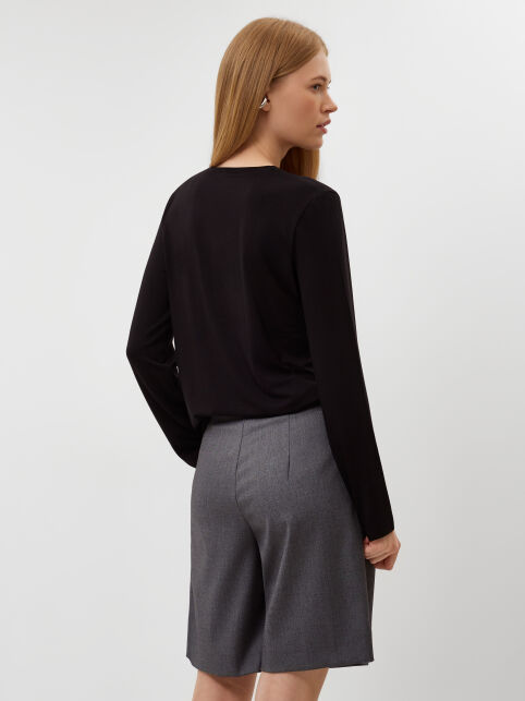 Лонгслив свободного силуэта из мягкой вискозы LD 3296 - купить в интернет-магазине Conte