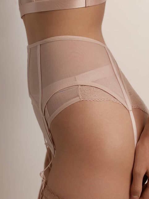 Пояс для чулок из мелкой сетки с имитацией стрепов CELEBRATION LP 1901 - купить в интернет-магазине Conte