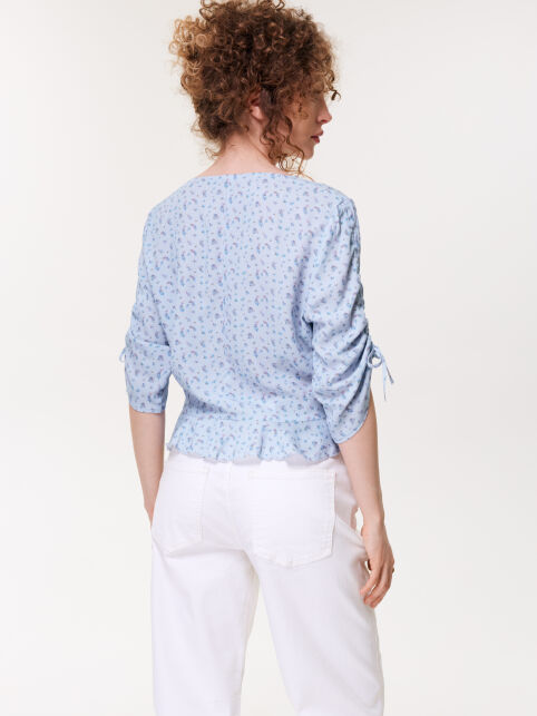 Блуза в цветочек с фигурной баской из вискозы LBL 3831 - купить в интернет-магазине Conte
