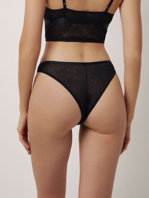 Трусы «бразилиано» из сетки с цветочным рисунком и фигурным вырезом спереди FLORAL TATTOO LBE 2872 - купить в интернет-магазине Conte