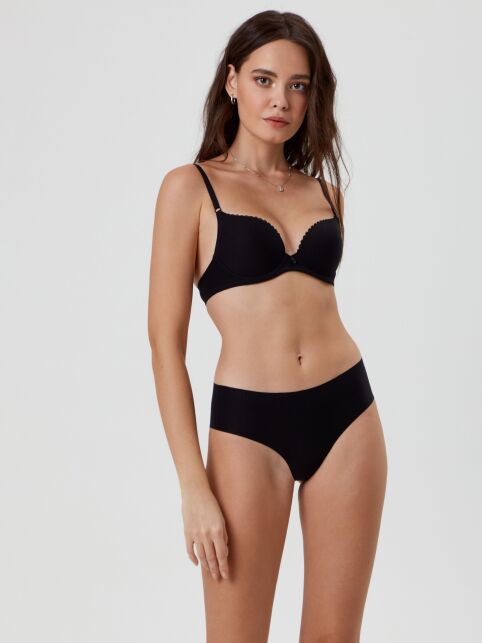 Бесшовные Трусы "брифы" WEEKEND RP 0006 Бесшовные Трусы "брифы" WEEKEND RP 0006 - купить в интернет-магазине Conte