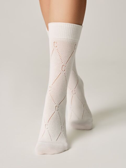 Удлинённые носки с ажурными ромбами - купить в интернет-магазине Conte