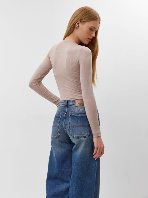 Боди в рубчик с застежкой на кнопках из вискозы LBD 3332 - купить в интернет-магазине Conte