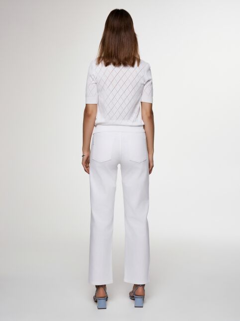 Классические белые джинсы прямого кроя CON-613 - купить в интернет-магазине Conte