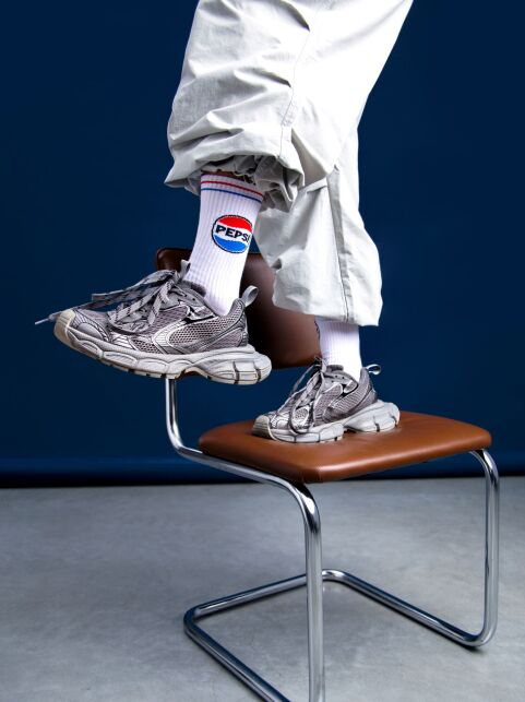 Удлиненные белые носки из хлопка в рубчик с рисунком Pepsi, модель 586 - купить в интернет-магазине Conte