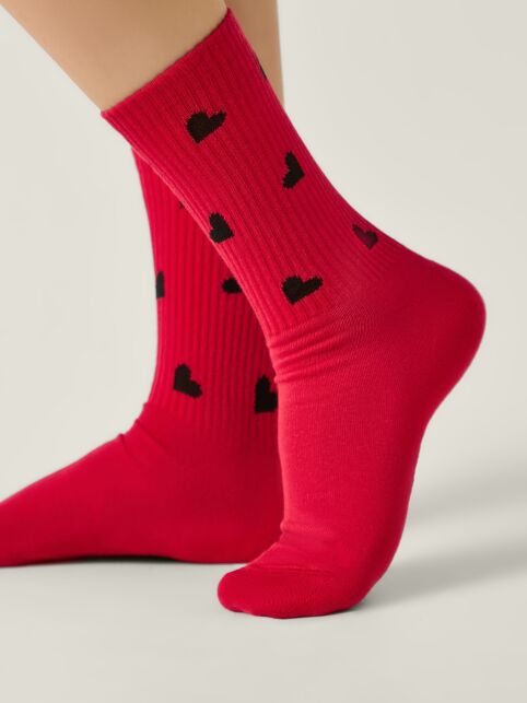 Удлинённые носки ACTIVE из хлопка с рисунком «сердечки» - купить в интернет-магазине Conte