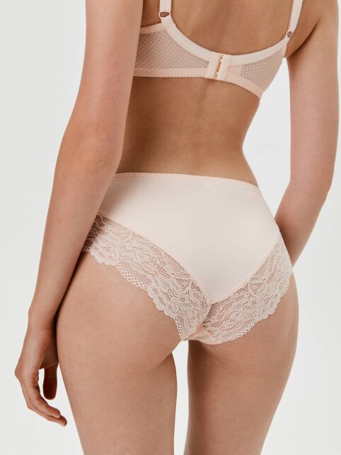 Трусы "слип" со средней линией талии ETUDE RP 3070 - купить в интернет-магазине Conte