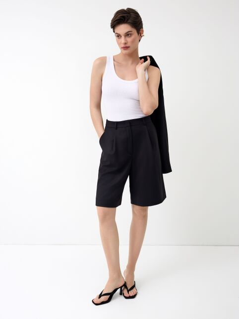 Шорты из костюмной ткани женские LS 3263 - купить в интернет-магазине Conte