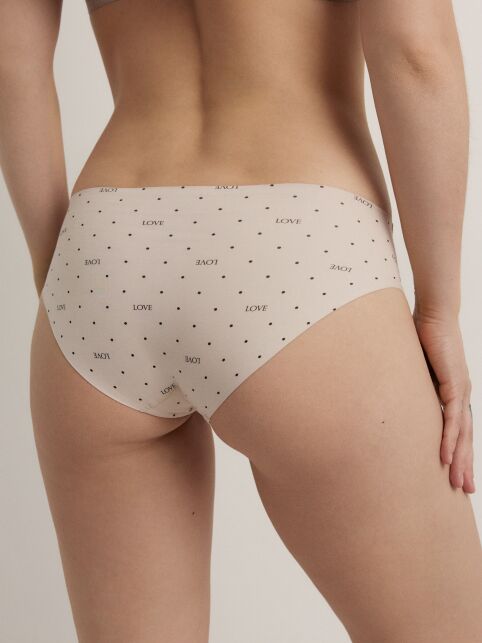 Бесшовные трусы "бикини" INVISIBLE LB 973 (в пакете) - купить в интернет-магазине Conte