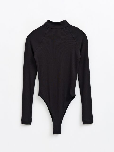 Боди с центральным швом из фактурного полотна с вискозой LBD 2380 Боди с центральным швом из фактурного полотна с вискозой LBD 2380 - купить в интернет-магазине Conte