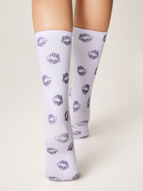 Удлиненные носки из лимитированной коллекции с рисунком «Поцелуи» - купить в интернет-магазине Conte