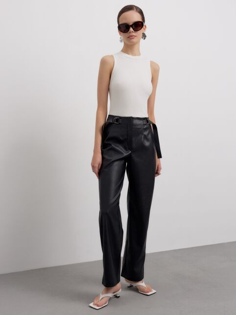 Брюки из экокожи с патами на талии LBK 2854 - купить в интернет-магазине Conte
