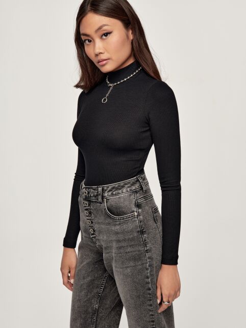 Джинсы mom на пуговицах из денима оксидной варки CON-607 - купить в интернет-магазине Conte