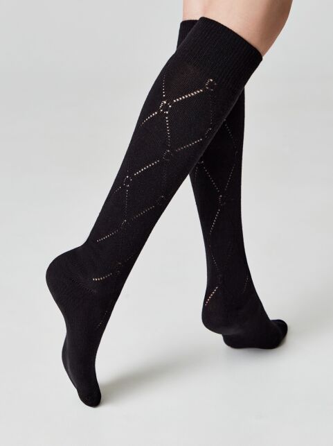 Гольфы из хлопка в ажурные ромбы и отсылкой к логотипу бренда, модель 007 - купить в интернет-магазине Conte