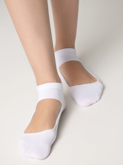 Носки для йоги с антискользящей стопой - купить в интернет-магазине Conte