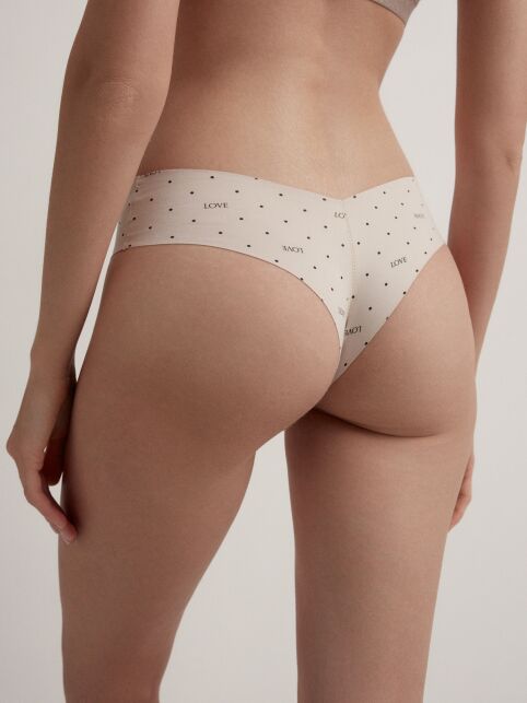 Бесшовные Трусы "бразилиана" с V-образной линией талии INVISIBLE LBR 1226 - купить в интернет-магазине Conte