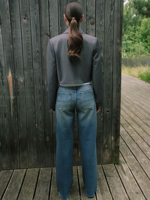 Укороченный жакет из костюмной ткани LJ 3253 - купить в интернет-магазине Conte