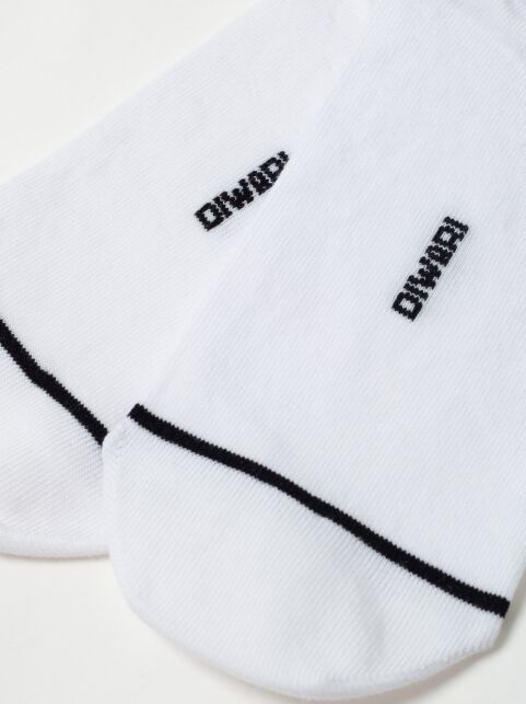 Короткие белые носки из хлопка с отсылкой к логотипу бренда - купить в интернет-магазине Conte