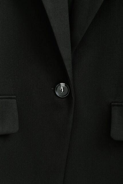 Жакет из костюмного полотна LJ 3254 - купить в интернет-магазине Conte