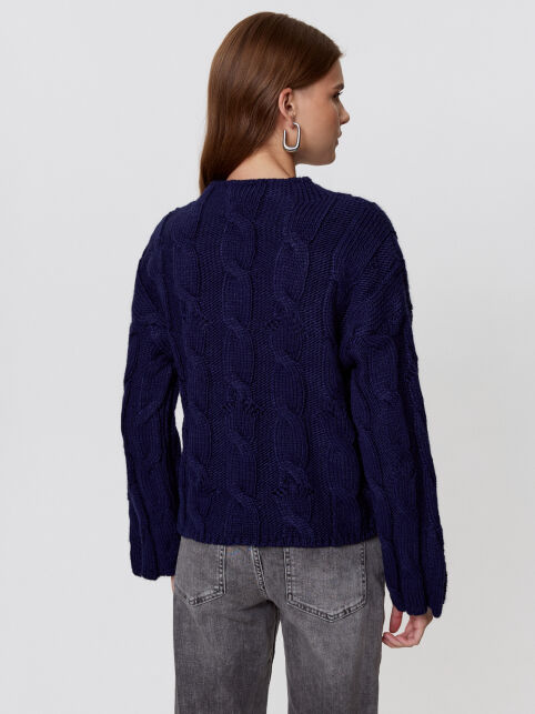 Джемпер с «косами» и разрезами на рукавах из пряжи с шерстью LDK 24134 - купить в интернет-магазине Conte